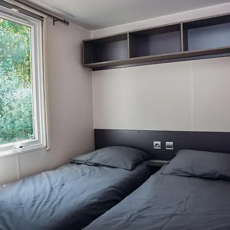 The Holidayhome, Argles Sur ארגלס-סור-מר