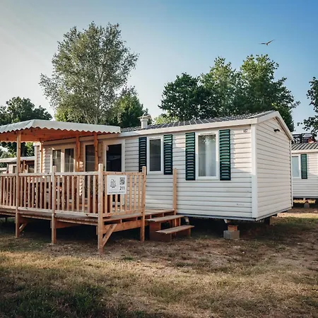 Campingplatz The Holidayhome, Argles Sur