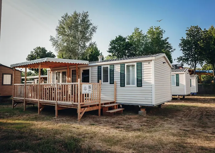 Kemp The Holidayhome, Argles Sur
