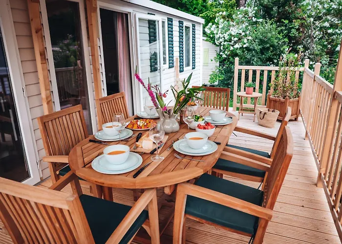 The Holidayhome, Argles Sur